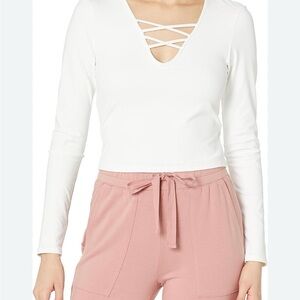 NWT EleVen Venus Williams Heartbreaker Luxe LS White Cropped Athletic Top XS